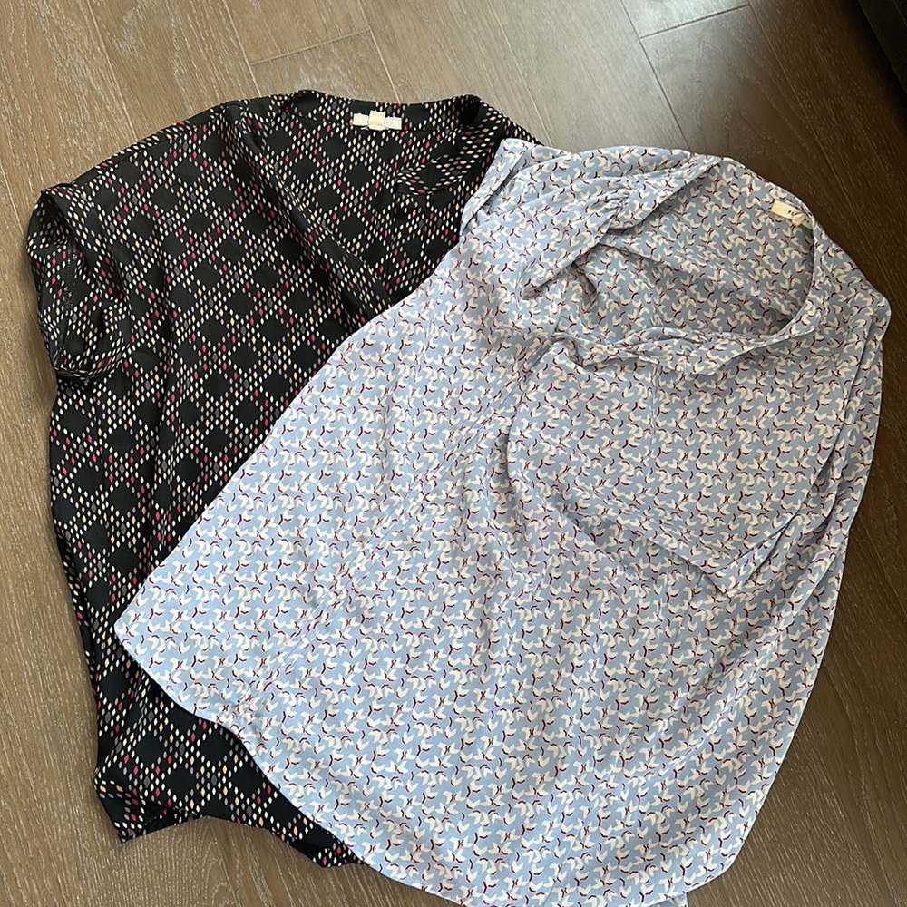 Pleione geometric pattern work blouse bundle. Size small.